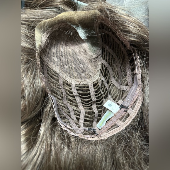 Long Brown Estetica hair piece - Picture 6 of 6